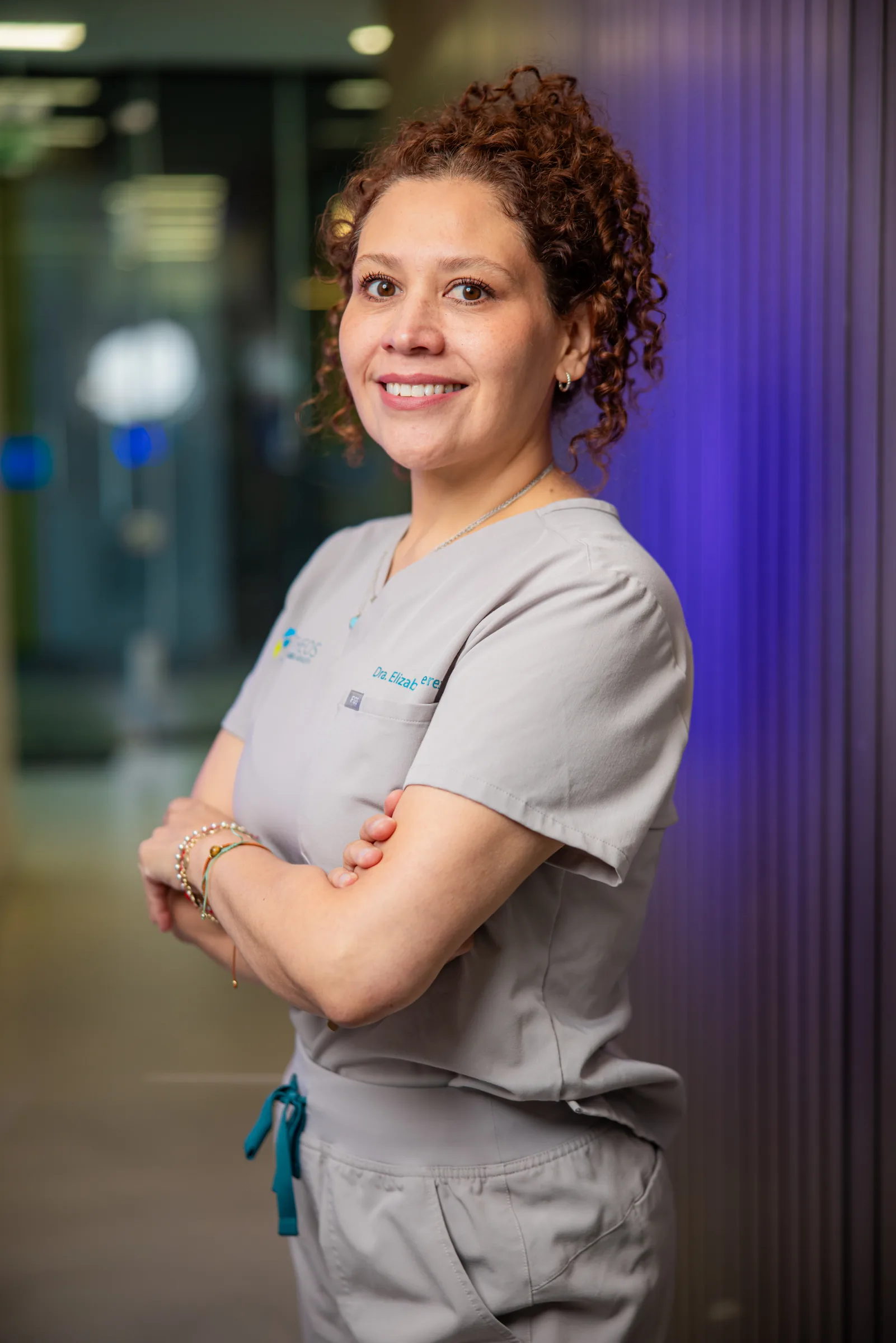 Dra. Claudia Elizabeth Pérez Bravo en el área clínica